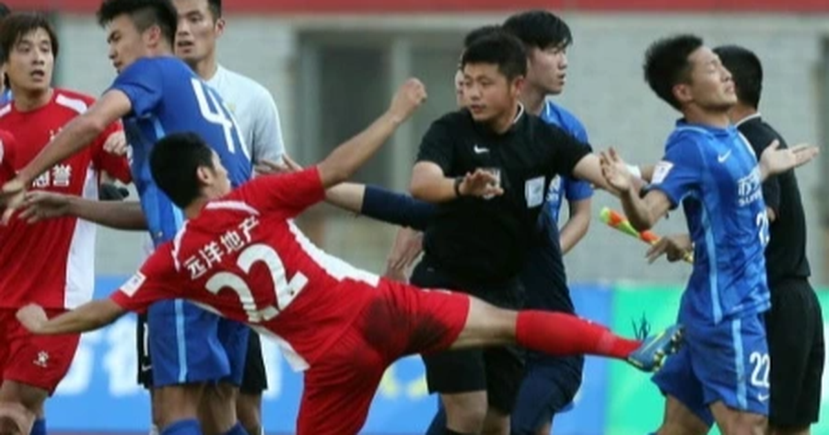 "축구 깡패들"과 중국 축구의 문제