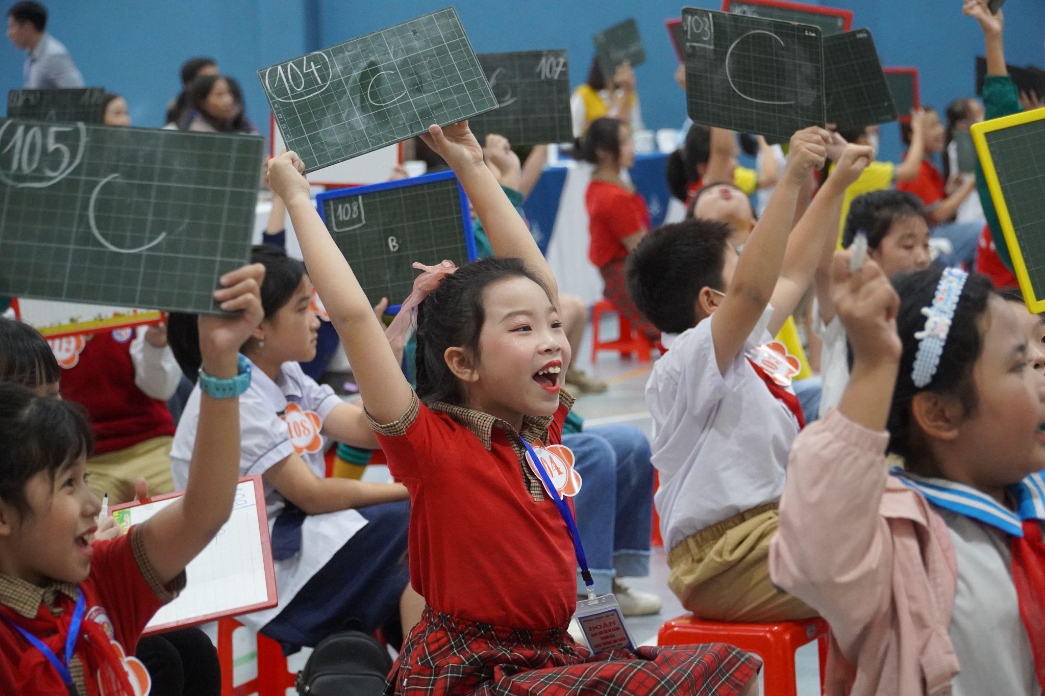 'Toyota cùng em học An toàn giao thông' lan tỏa đến hàng ngàn học sinh - Ảnh 4.