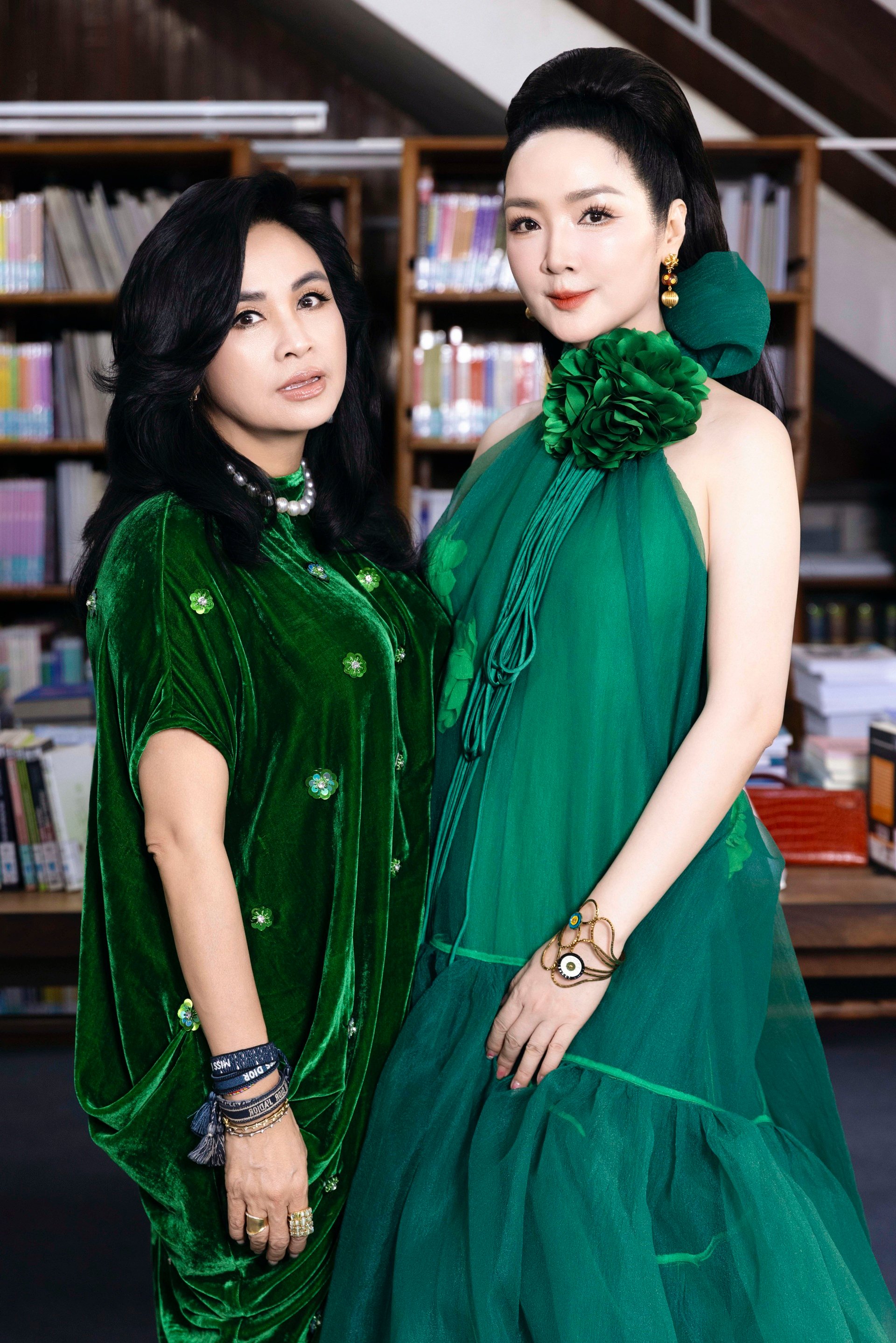 Hoa hậu Giáng My đọ sắc cùng diva Thanh Lam, gợi cảm tuổi trung niên - 1