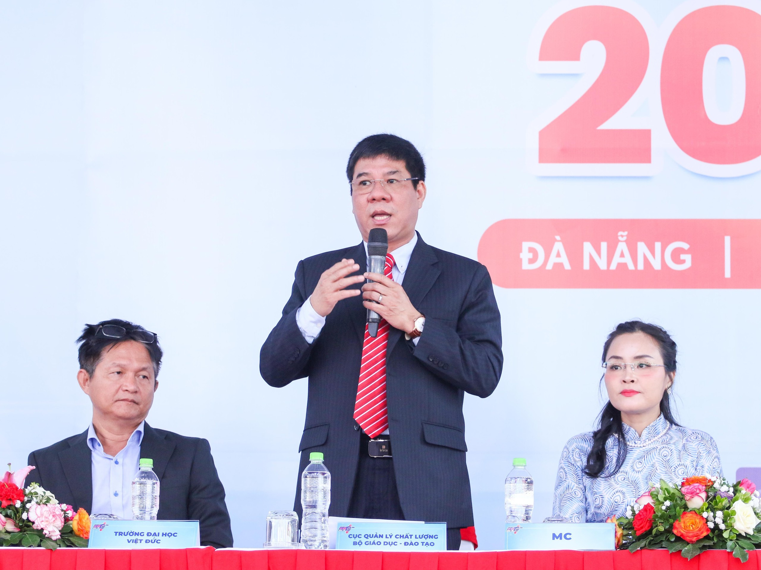 Sẽ có kỳ thi riêng dành cho những thí sinh chưa đậu tốt nghiệp năm 2024- Ảnh 2.