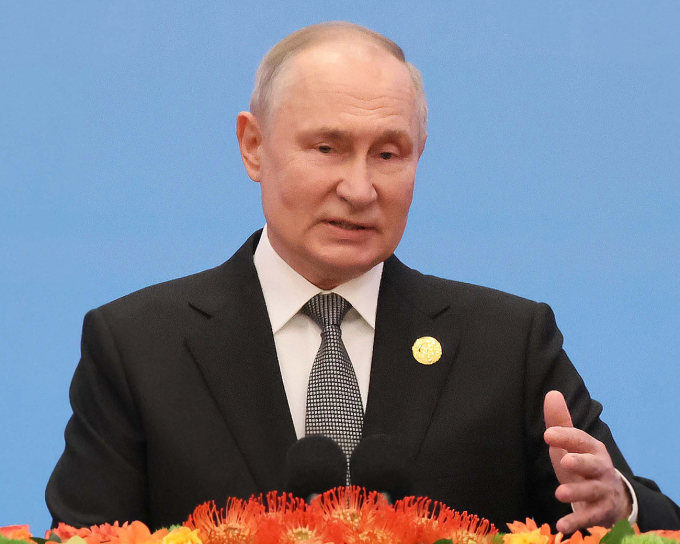 Tổng thống Nga Vladimir Putin phát biểu tại Diễn đàn Hợp tác Quốc tế Vành đai và Con đường ở Bắc Kinh, Trung Quốc ngày 18/10. Ảnh: AFP