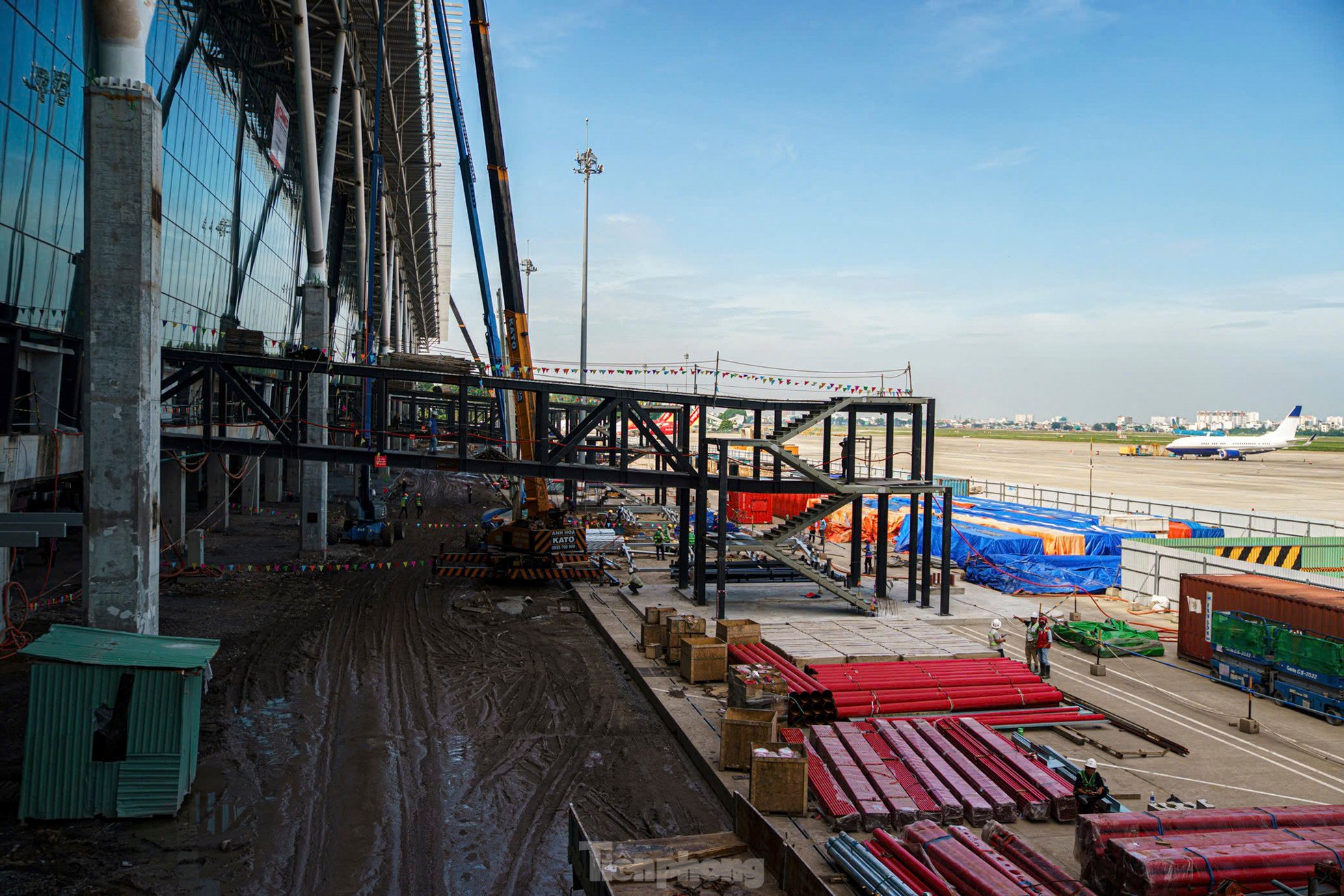 Revelando la terminal de casi 11.000 billones de VND del aeropuerto de Tan Son Nhat foto 14