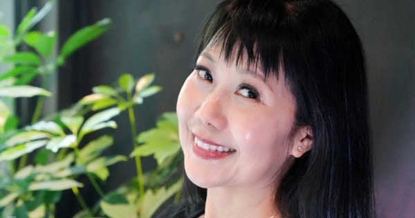 El artista Huong Tuoi a los 54 años