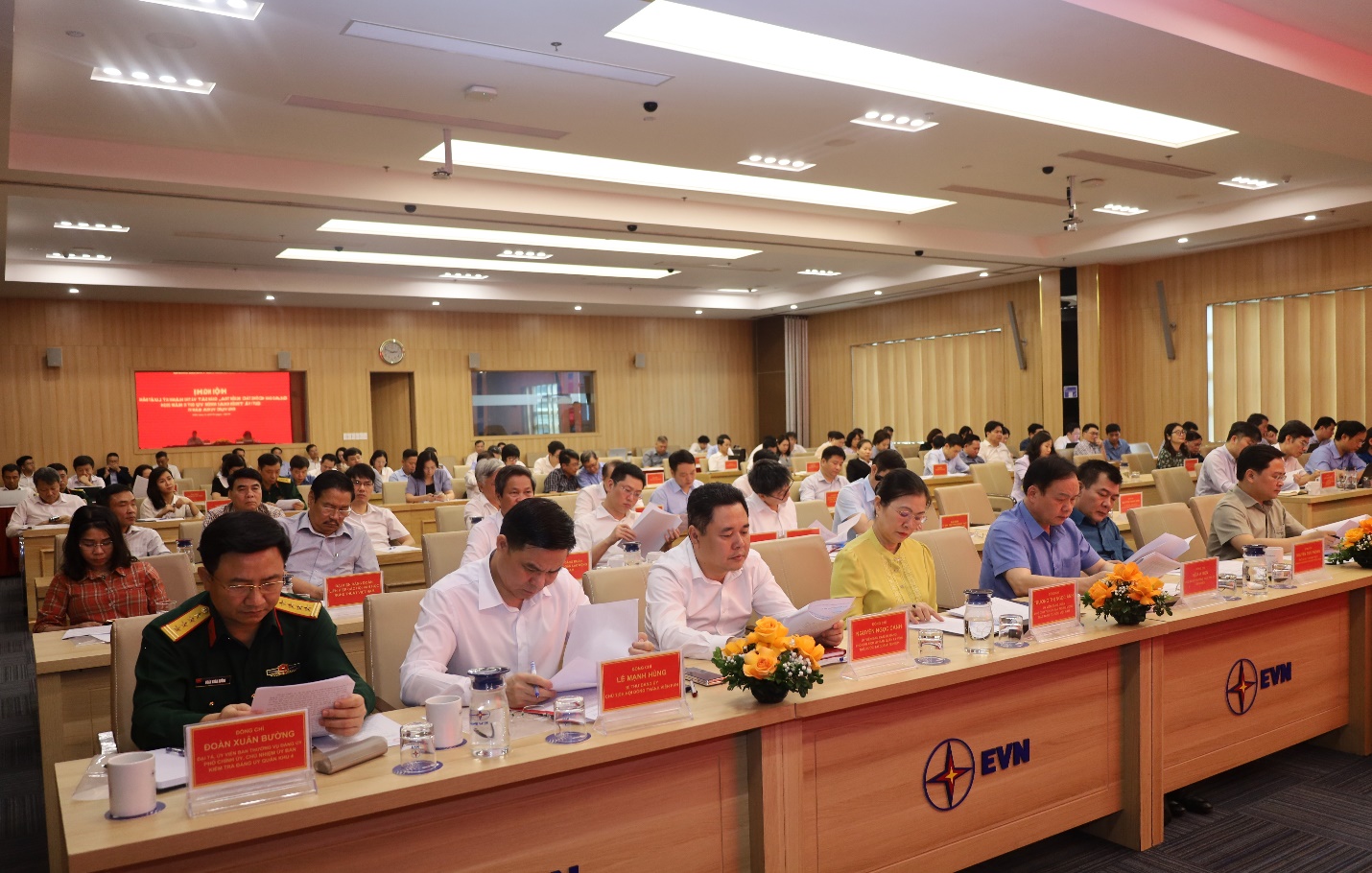 The Central Inspection Committee held a conference to review the inspection and supervision work of the first quarter of 2024 for units under the Department of Localities VI.