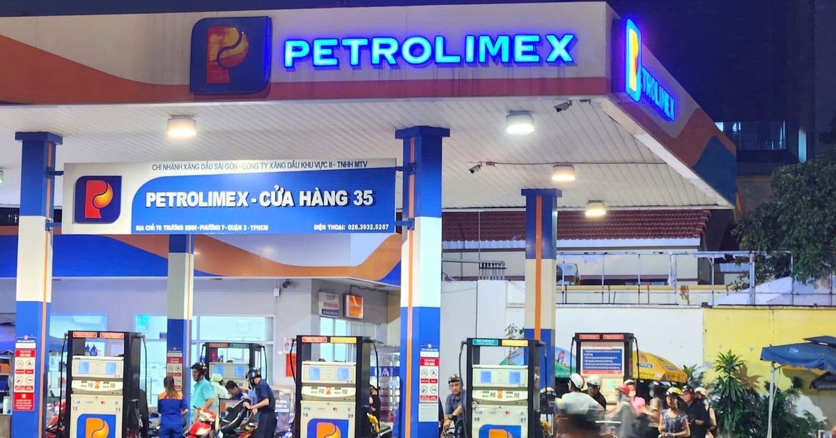 ¿Cuánto ha aumentado o disminuido el precio de la gasolina desde principios de año?