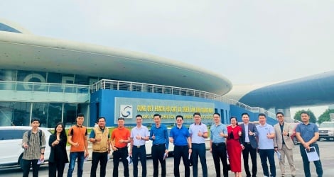 Will livestream sales at the Young Entrepreneurs Exhibition in Quang Ninh