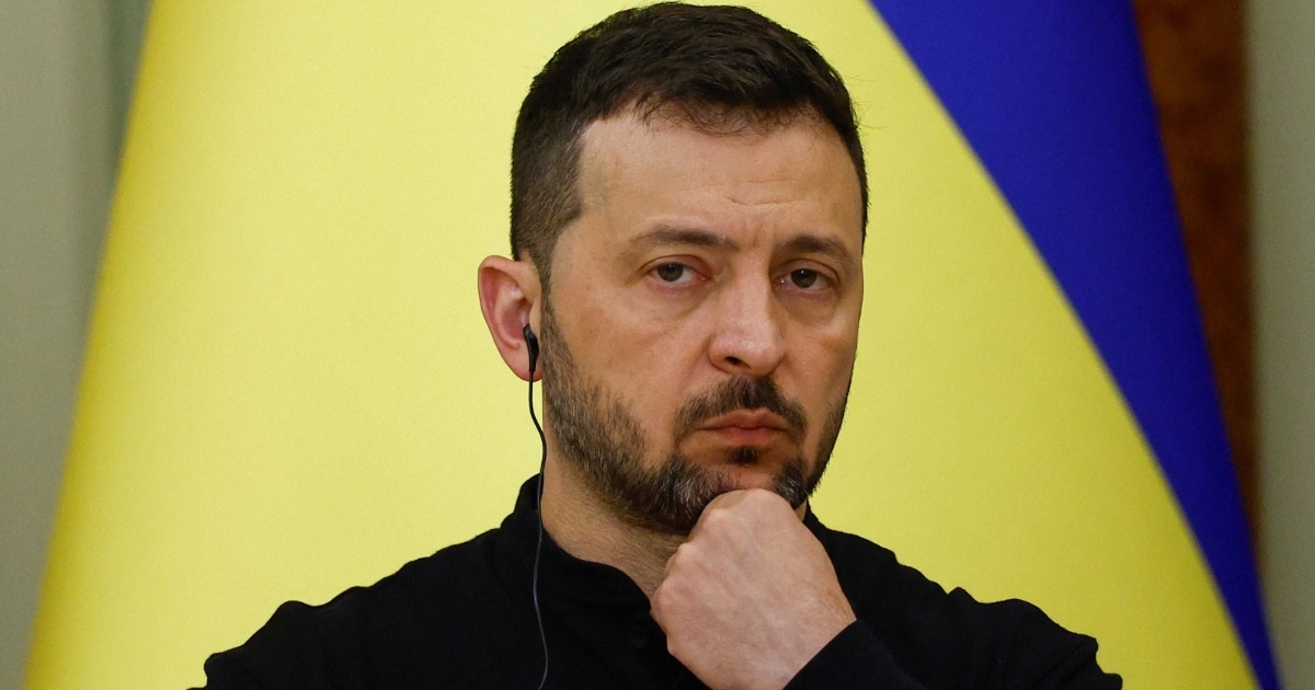 M. Poutine a annoncé qu’il accorderait l’asile politique au président Zelensky.