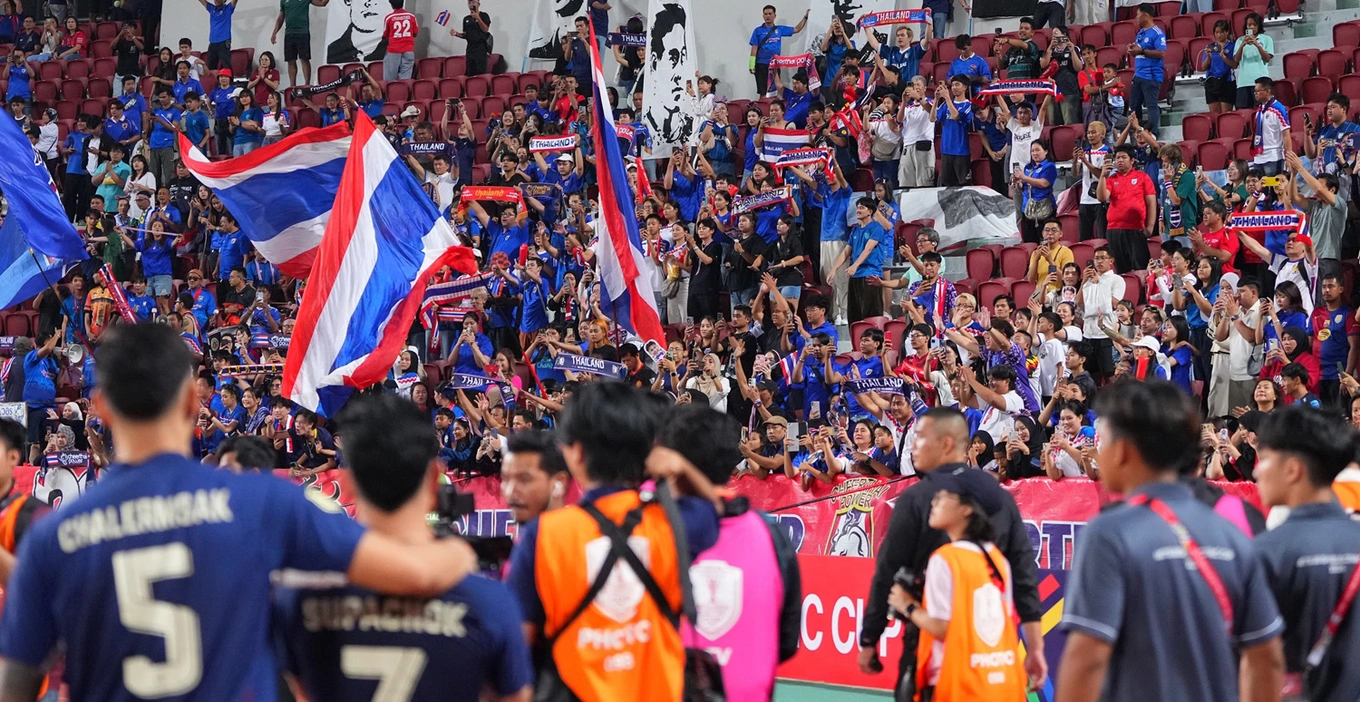 Black market ticket fever at Vietnam's final match in Thailand