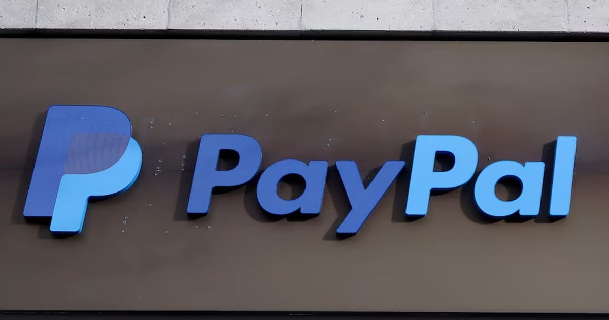 PayPal bị cáo buộc phân biệt chủng tộc