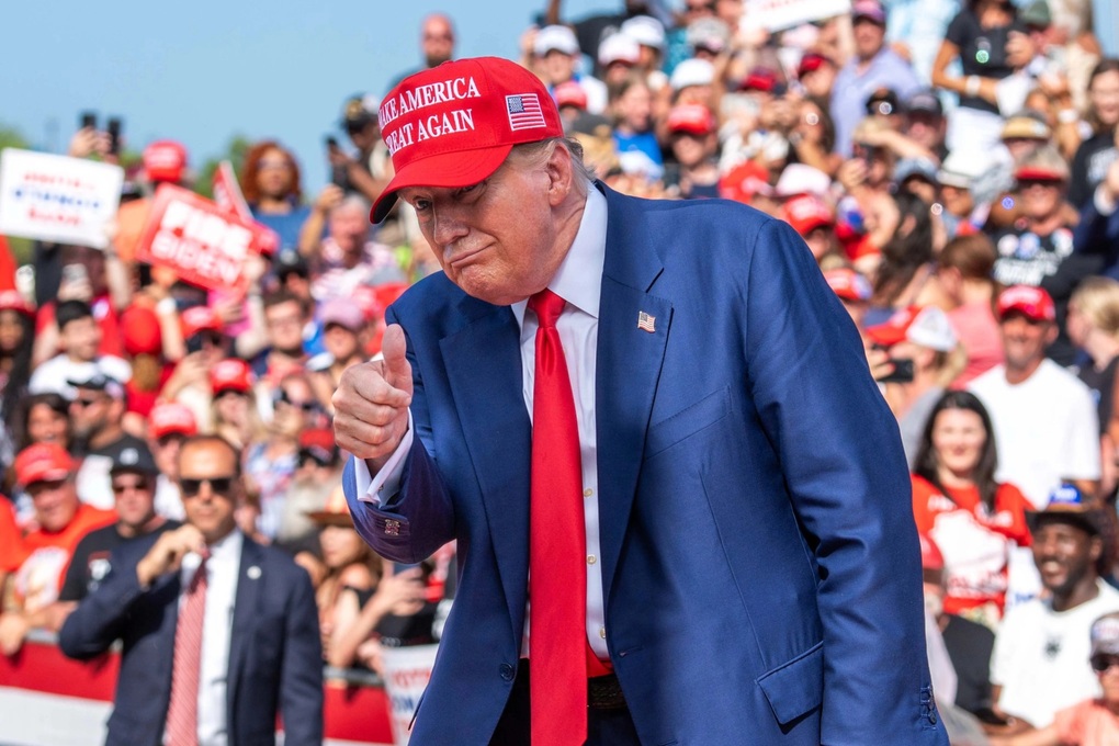 Điều kỳ lạ có lợi cho ông Trump trước cuộc đua nước rút - 1