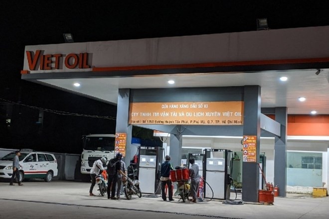 ក្រុមហ៊ុន Hai Ha Petro និង Xuyen Viet Oil បានបញ្ឈប់ការដកពន្ធគយប្រេងសាំងរបស់ពួកគេ។