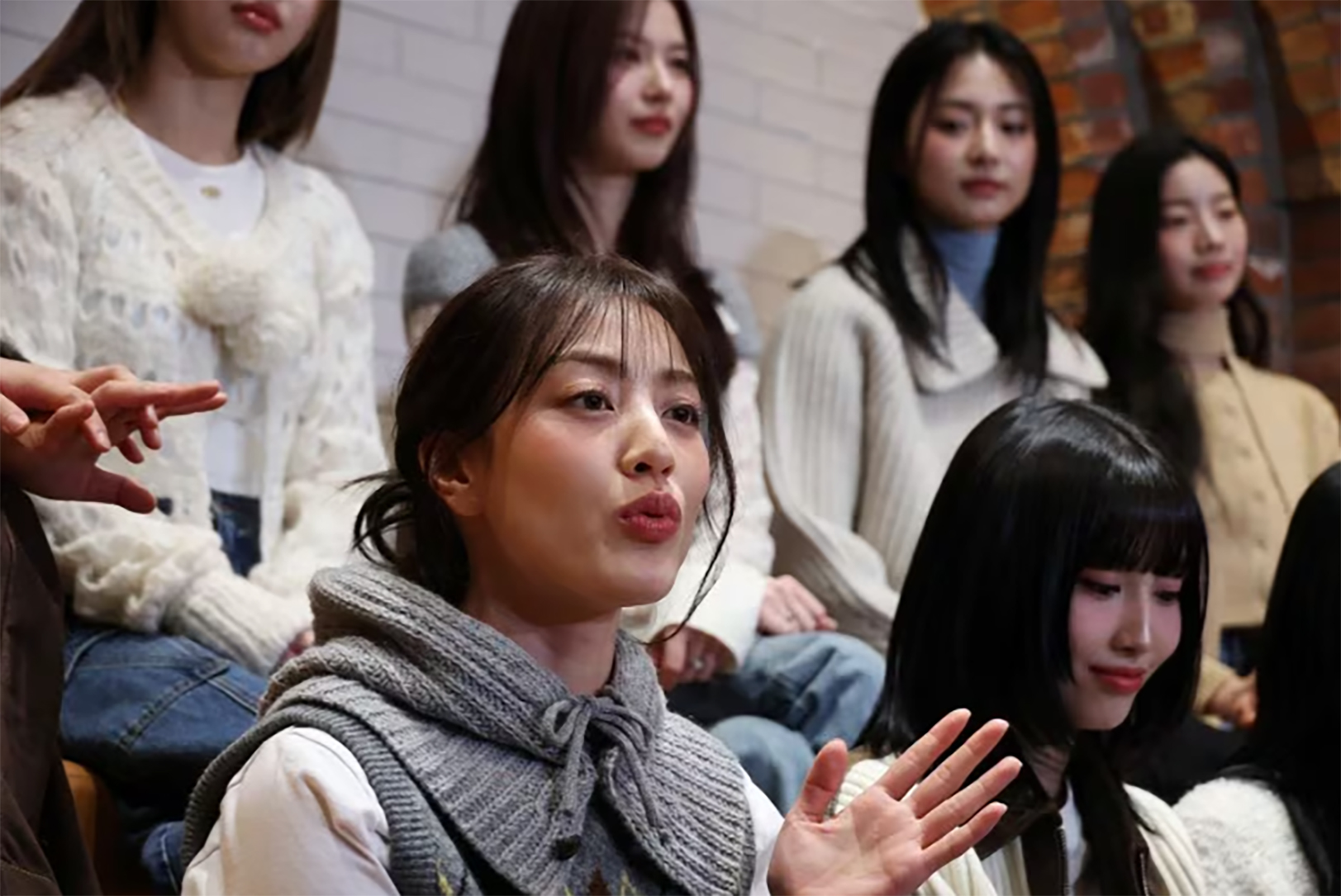 Nhóm nhạc nữ K-pop TWICE đặt mục tiêu đạt vị trí cao trên bảng xếp hạng Billboard- Ảnh 2.