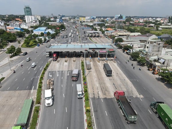 เพราะเหตุใดการเก็บค่าผ่านทางจึงหยุดลง แต่สถานี BOT ที่สะพานด่งนายและทางหลวงหมายเลข 51 ยังไม่ถูกย้ายออกไป? ภาพที่ 2