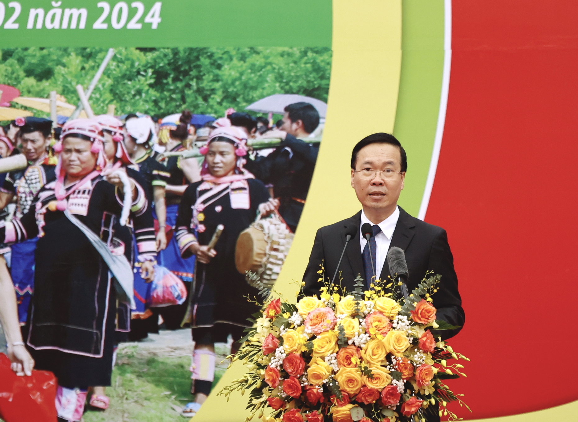 President Vo Van Thuong attends the festival 