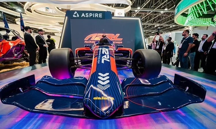 298 km/h self-driving race car to run in UAE next year