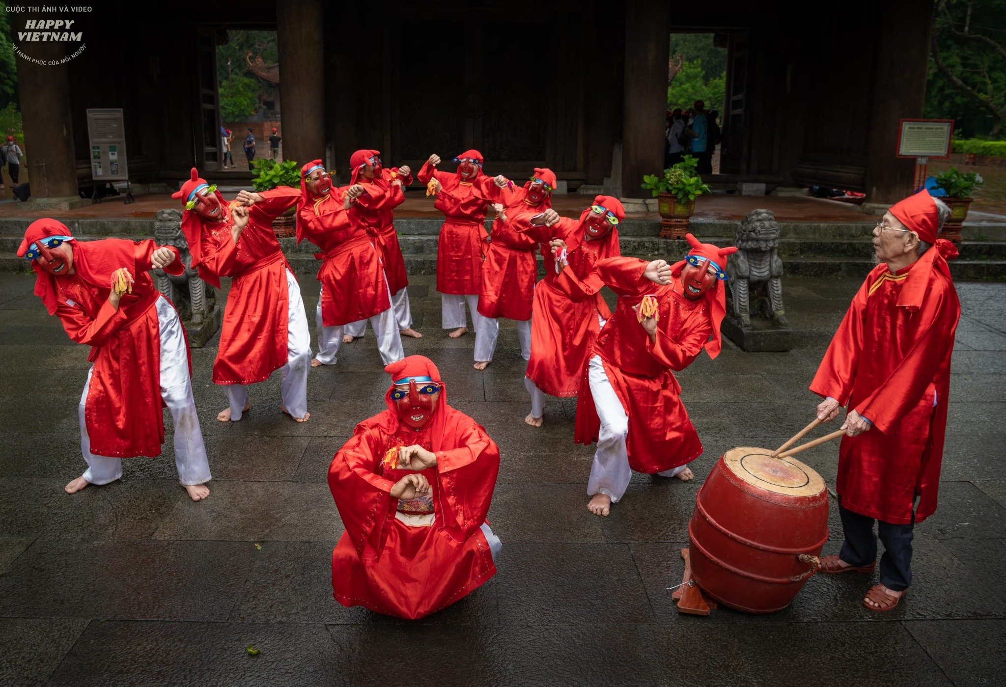 Danza única Xuan Pha de la tierra de Thanh