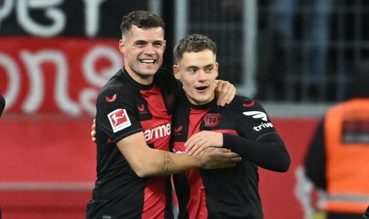 New recruits like Xhaka combined with the existing potential players to create an unbeaten squad for Leverkusen.