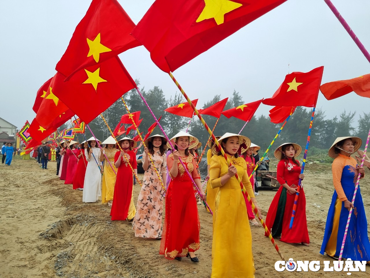 カウ・ング・ラン・カムラム祭りは国家無形文化遺産です 写真4