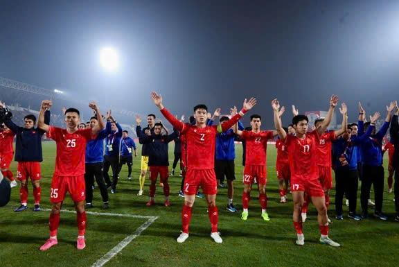 Chung kết AFF Cup 2024: Đội tuyển Việt Nam sẽ thắng, Xuân Son, Hoàng Đức ghi bàn?- Ảnh 2.