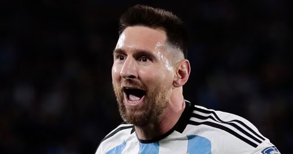 How much will Messi's World Cup winning shirt sell for at auction?