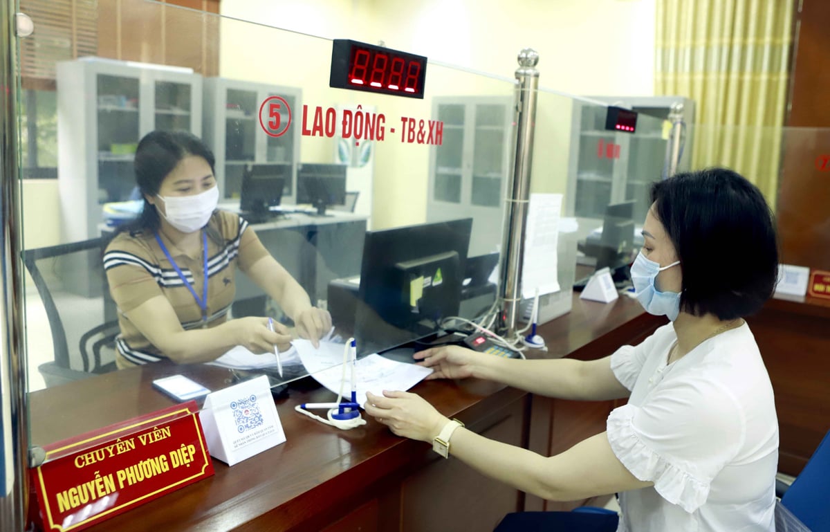 van hoa cong vu lam gi co chu may  tao hinh 2