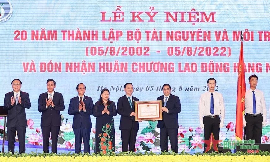 Bộ TN&MT phát động phong trào thi đua năm 2024