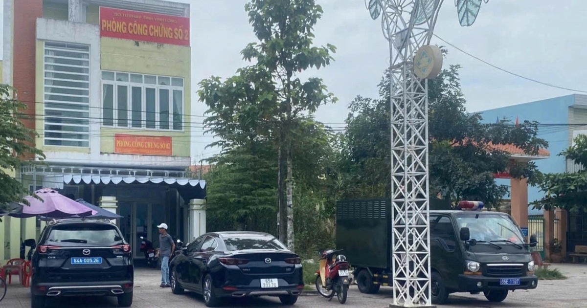 Arrest of a female notary office manager in Vinh Long