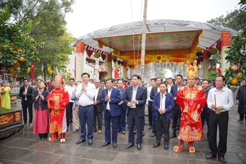 Náo nhiệt nhưng không kém phần linh thiêng tại hội Xuân Côn Sơn - Kiếp Bạc