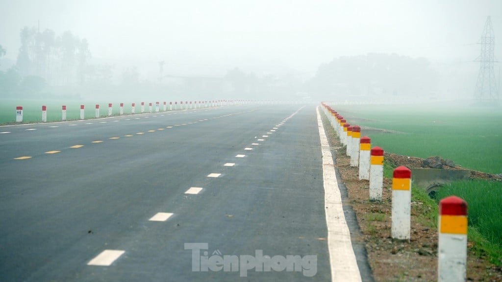 ハノイ首都圏とバクザンを結ぶ総工費約2000億ドンの路線が開通前に完成 写真8