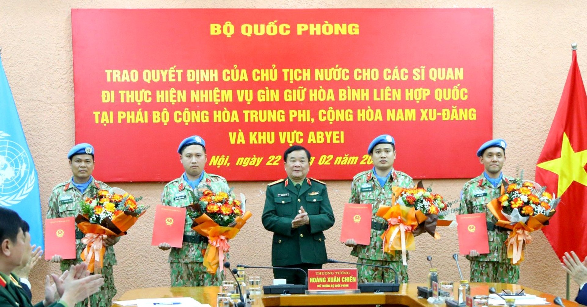 Bốn sĩ quan Quân đội đầu tiên được Chủ tịch nước cử đi gìn giữ hòa bình năm 2024