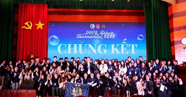 HLU Debate Tournament 2024 - Trận chiến tranh biện Vinh quang gọi tên