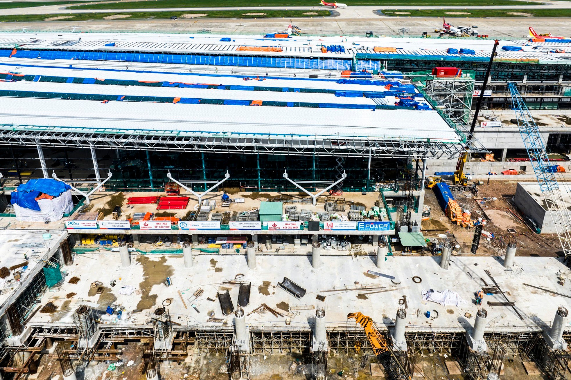 Revelando la terminal de casi 11.000 billones de VND del aeropuerto de Tan Son Nhat foto 8