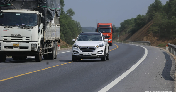 Le Premier ministre « exhorte » le ministère des Transports à accélérer l'élargissement de l'autoroute à deux voies