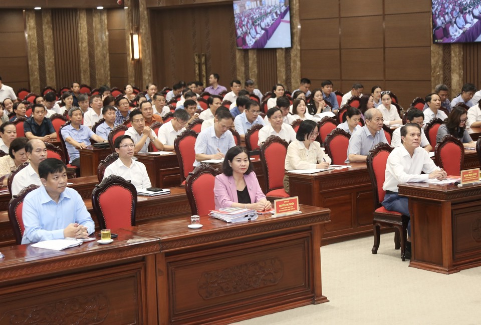 Hanoi City leaders attended the online conference to review the inspection and supervision work in the first 6 months of the year and deploy tasks for the last 6 months of 2024 of the Central Inspection Committee.