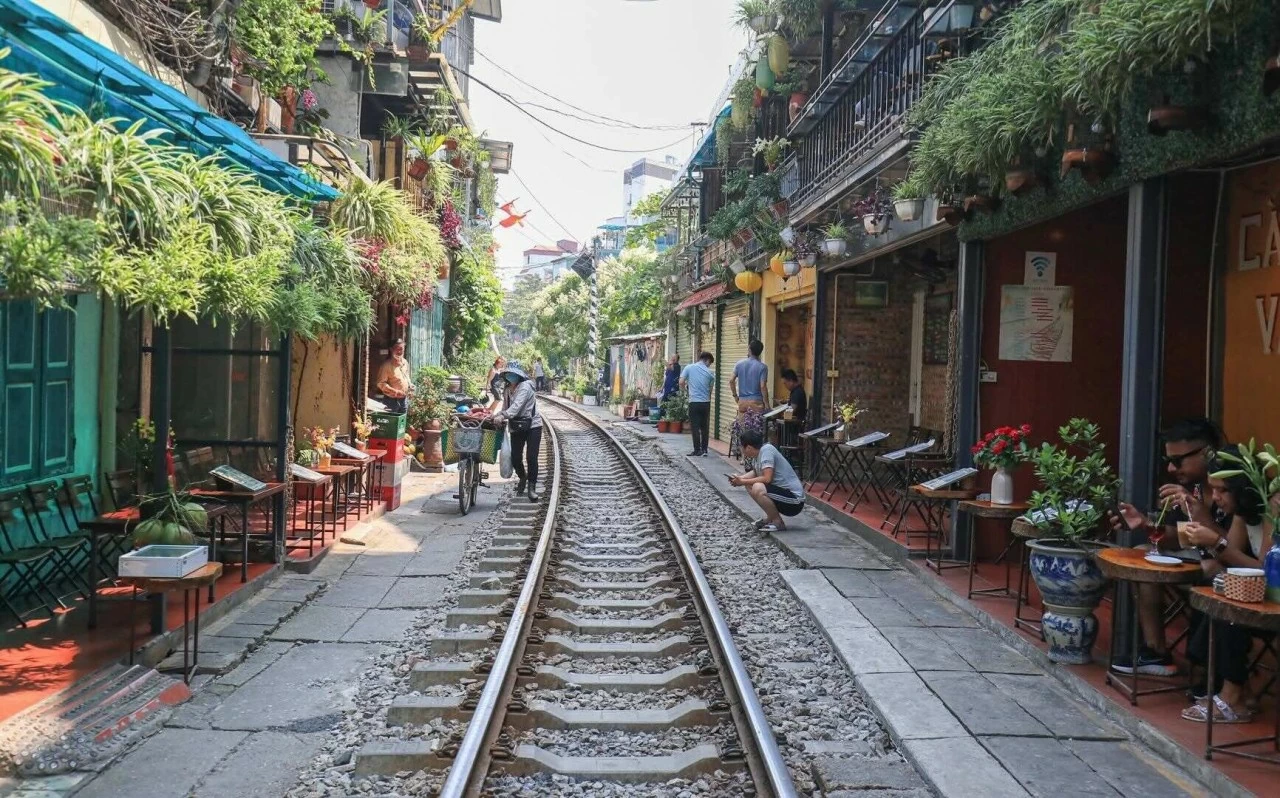 Mùa Thu Hà Nội: 'Đặc sản’ của ngành du lịch của Thủ đô