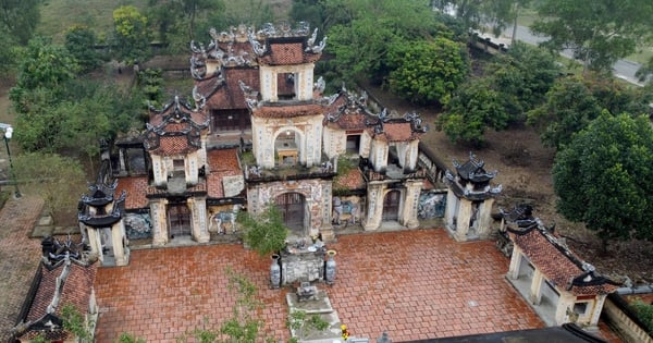 Discover the temple with unique architecture over 600 years old worshiping the son of King Ly Cong Uan