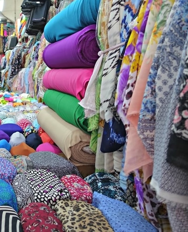 District 5 People's Committee responds to naming 'Soai Kinh Lam Fabric Street' photo 2