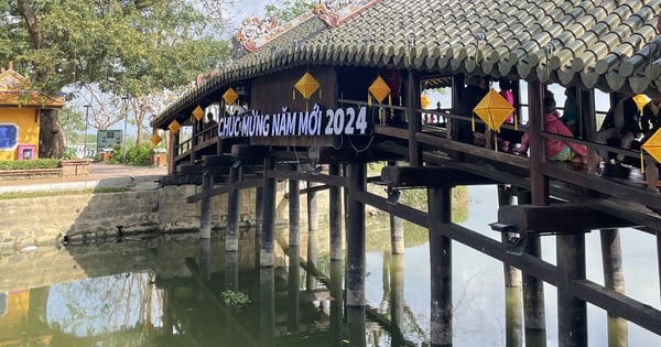 Mon moment du Têt : aller au pont de tuiles Thanh Toan pour assister au festival Bai Choi