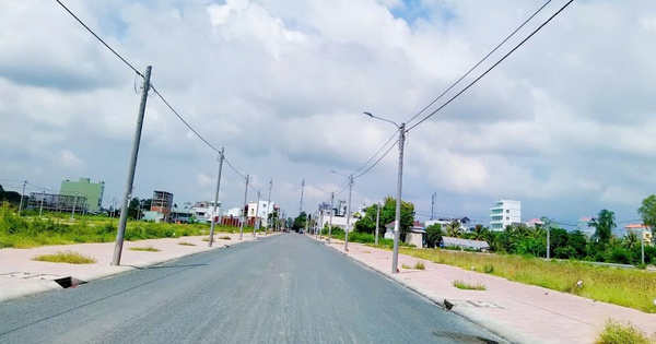 សំណើផ្ទេរឯកសារស៊ើបអង្កេតការដេញថ្លៃដីចំនួន ២៧០ ក្បាលដី