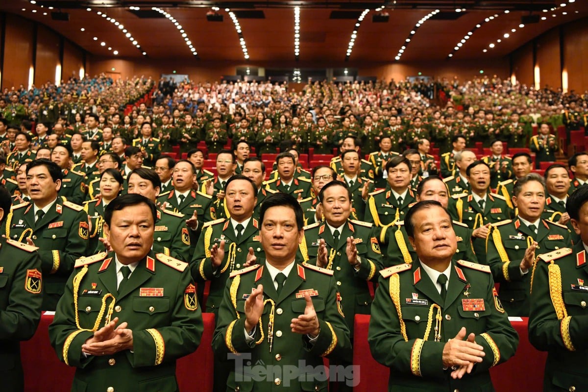 Agradecidos, recordando el gran sacrificio por la patria Vietnam 'floreciente independencia, dando frutos de libertad' foto 4