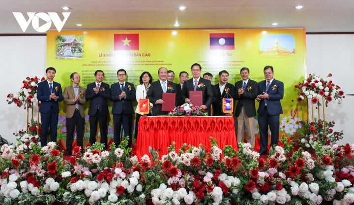 Lao leaders hope VOV will continue to support the development of the radio sector - 8