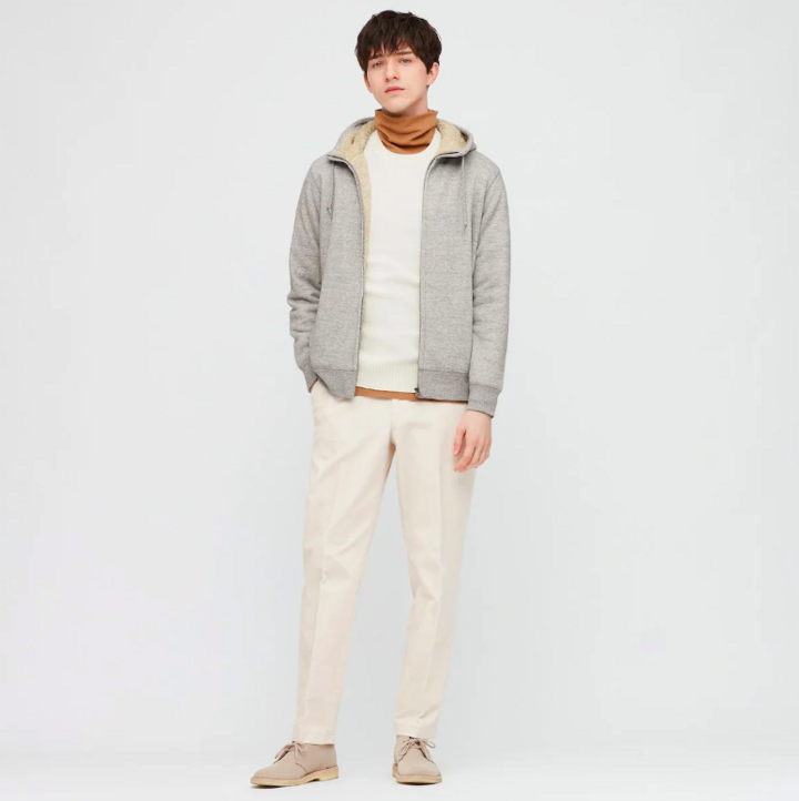 Fur-lined sweatshirts keep you absolutely warm on cold winter days.