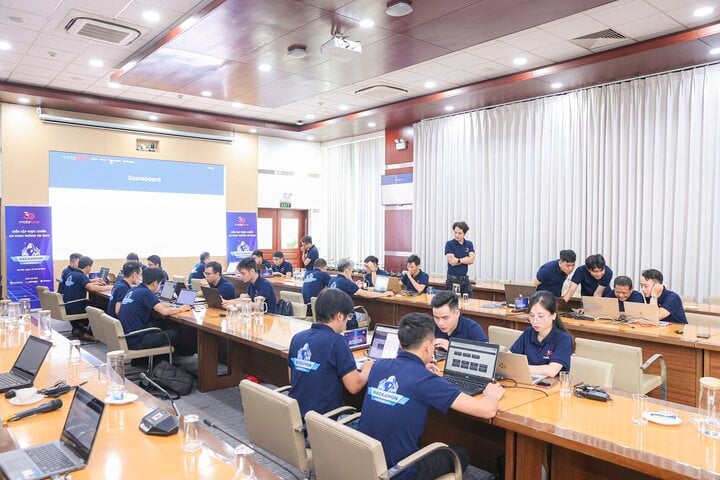 Lien Quan 2 won the championship of MobiFone Hackathon 2023 - 1