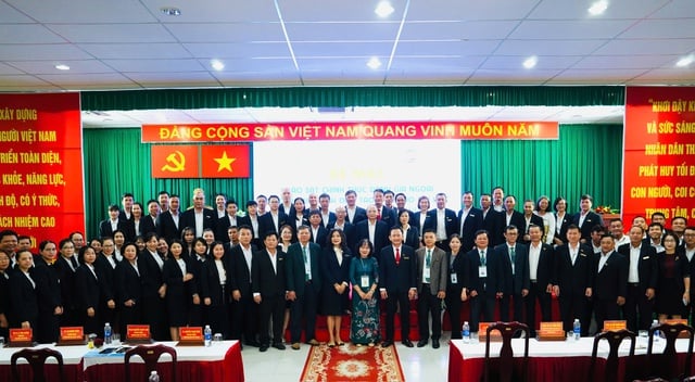 Trường Đại học Thể dục Thể thao TP.HCM hoàn thành đợt Khảo sát chính thức đánh giá ngoài 02 chương trình đào tạo - Ảnh 1.