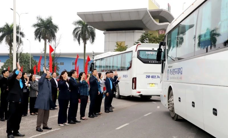 Thu hút toàn xã hội chăm lo công nhân, người lao động