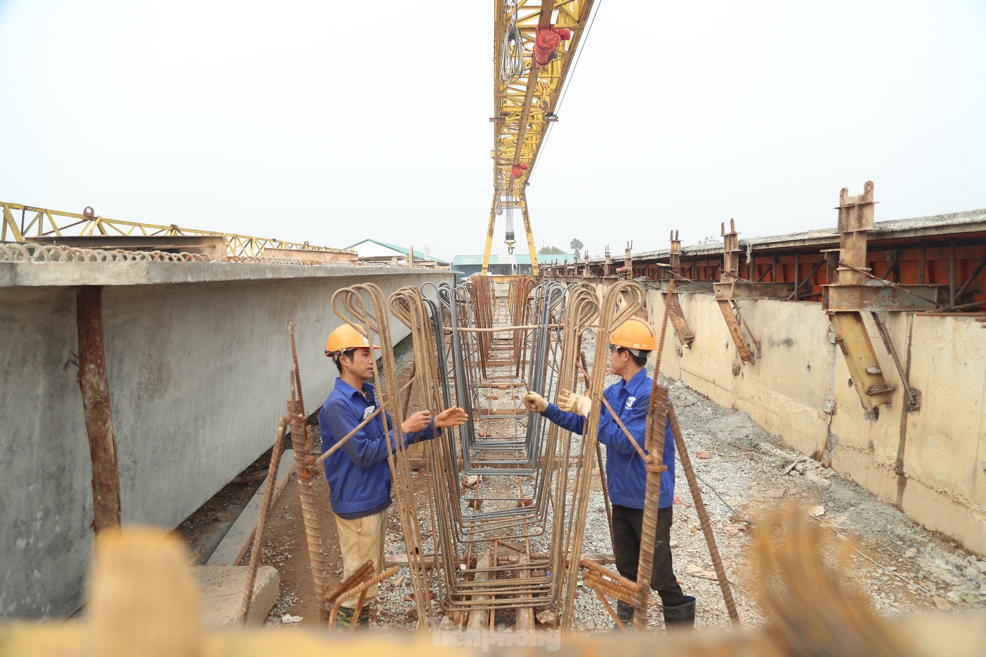 環状道路4号線の建設工事が活発に行われている - テト休暇中の首都圏、写真1