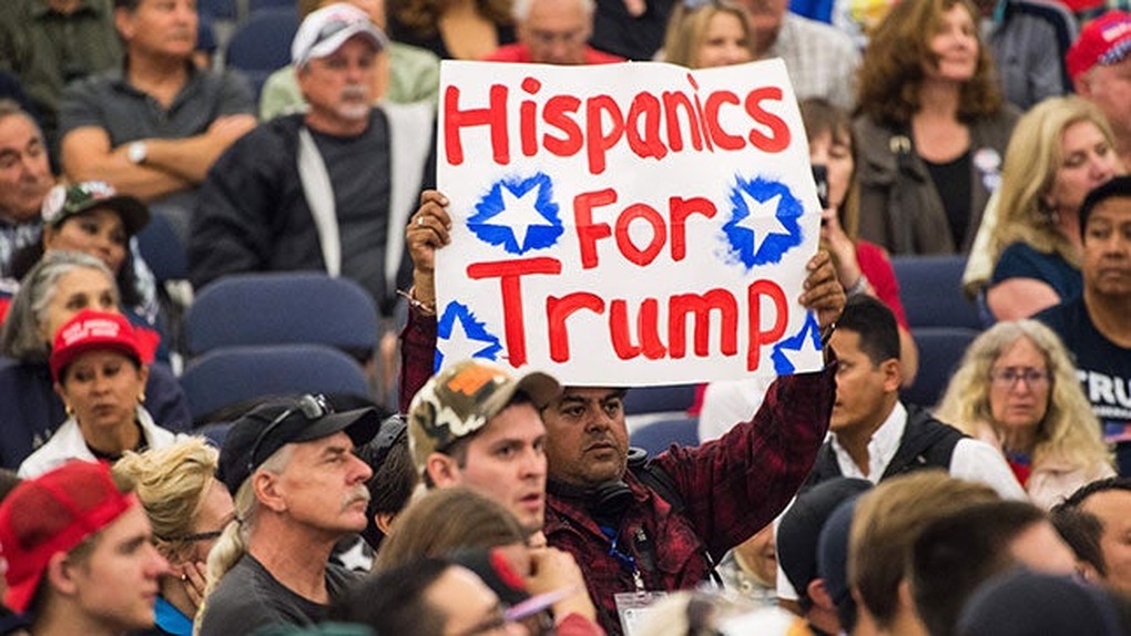Điều kỳ lạ có lợi cho ông Trump trước cuộc đua nước rút - 2