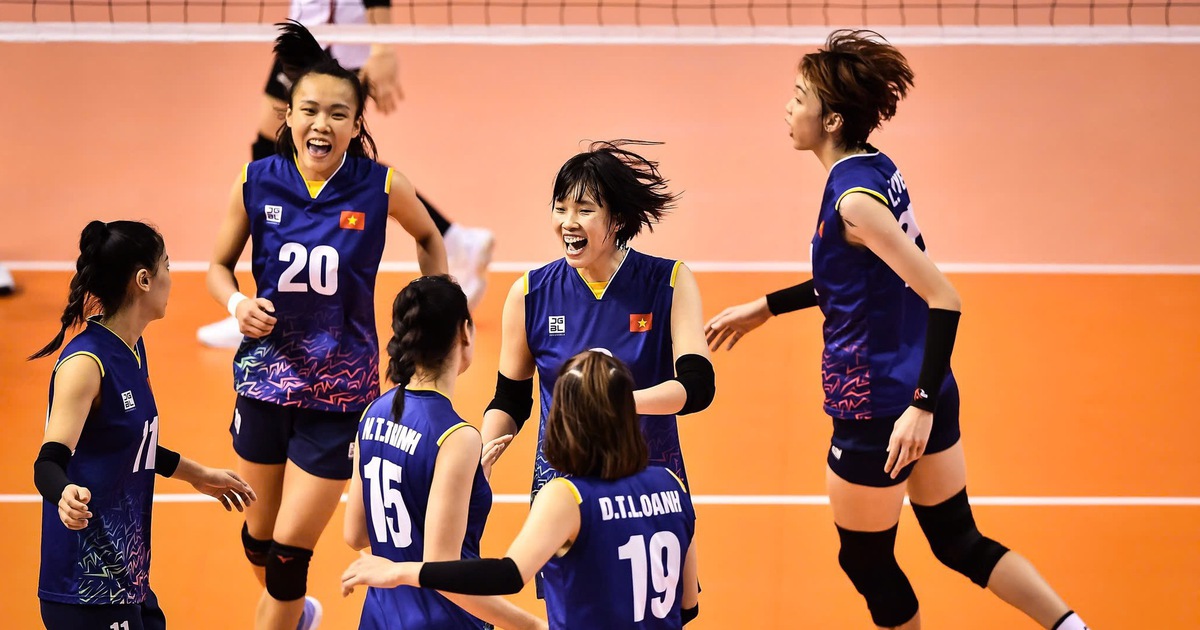 Vietnamese women's volleyball goes out to sea