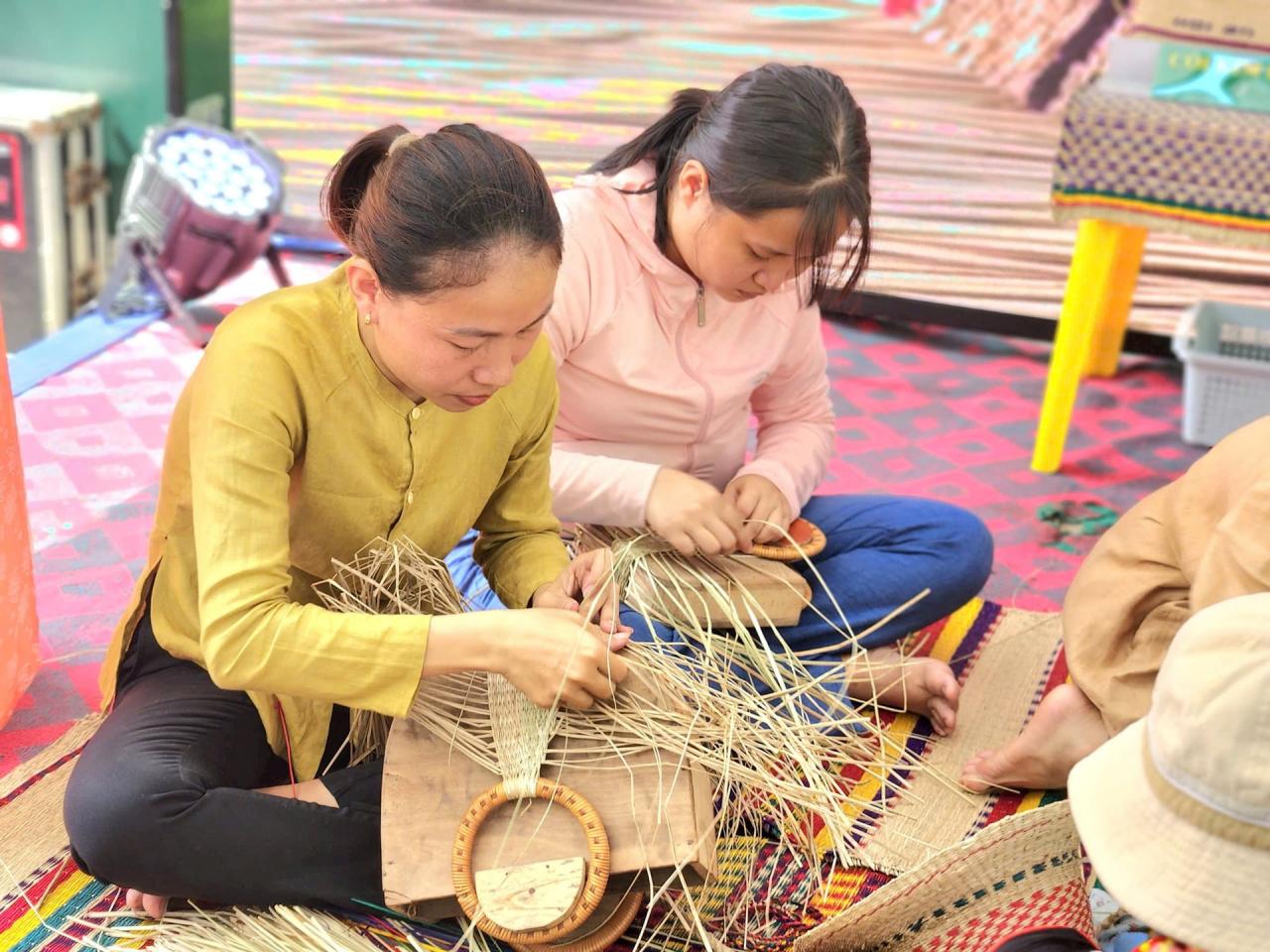 Hoi An "supports" OCOP product owners