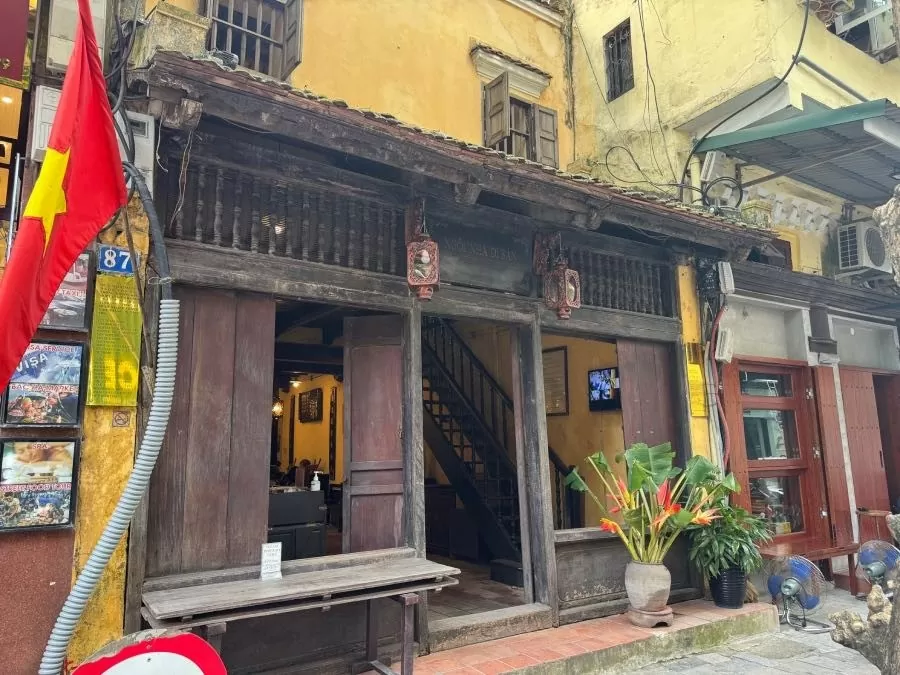 Heritage House No. 87 Ma May Street and Monument No. 22 Hang Buom Street pilot electronic ticket application